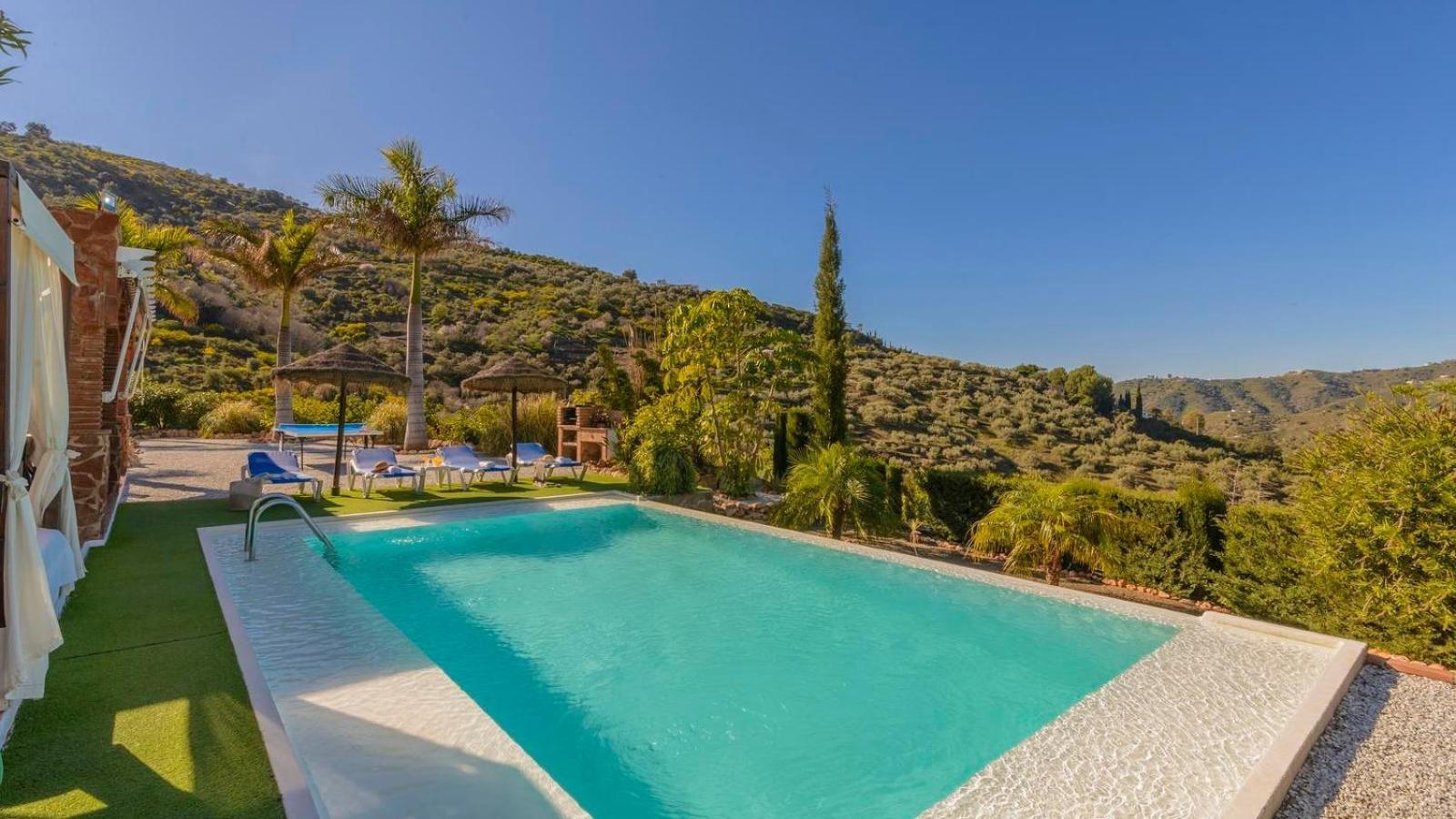 Villa Las Palmeras De Torrox By Ruralidays 외부 사진